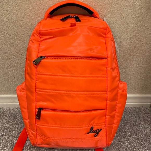 lug Handbags - NWT lug hopper in coral NEON 🧡🧡🧡🧡